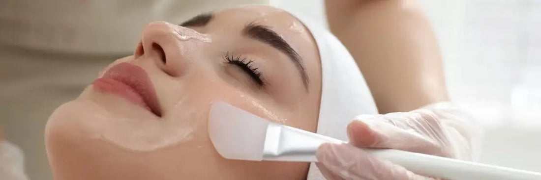 La gelée de peeling : secret d’une peau revitalisée - HEVOE